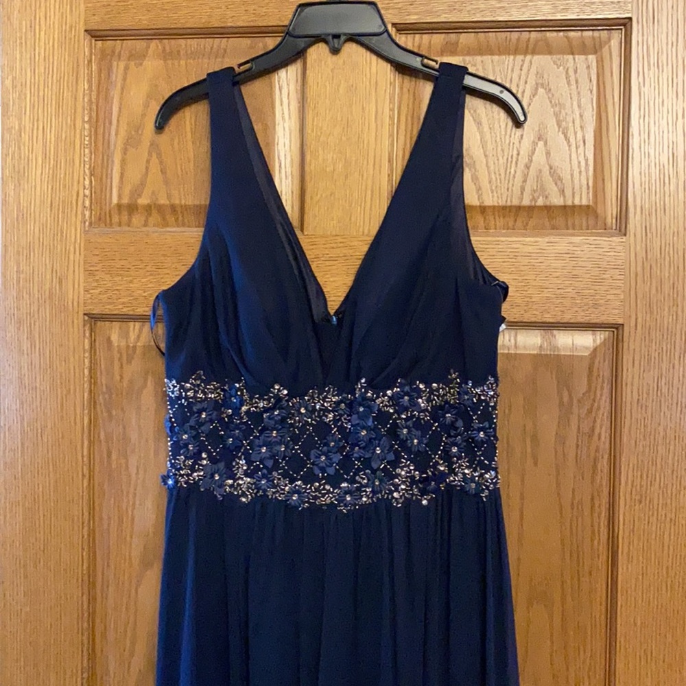 Betsy & Adam Navy Formal Dress - Picture 2 of 5